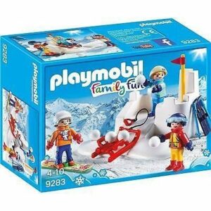 9283 PLAYMOBIL Family Fun Sneeuwballengevecht